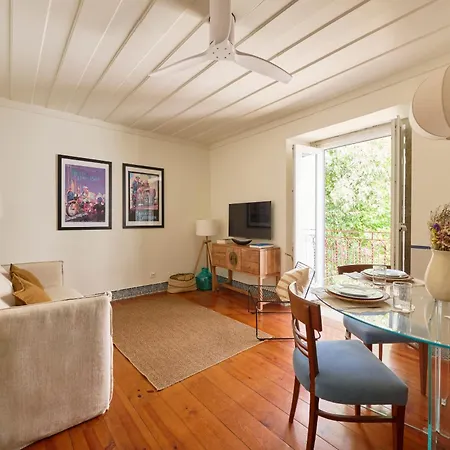 Appartement Charming Escape At Sao Jorge Castle Lissabon